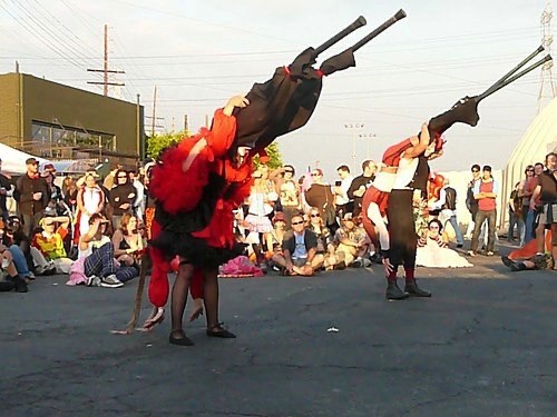 Toy Box Stilt Acro LA Decom Toy Box Stilt Acro LA Decom